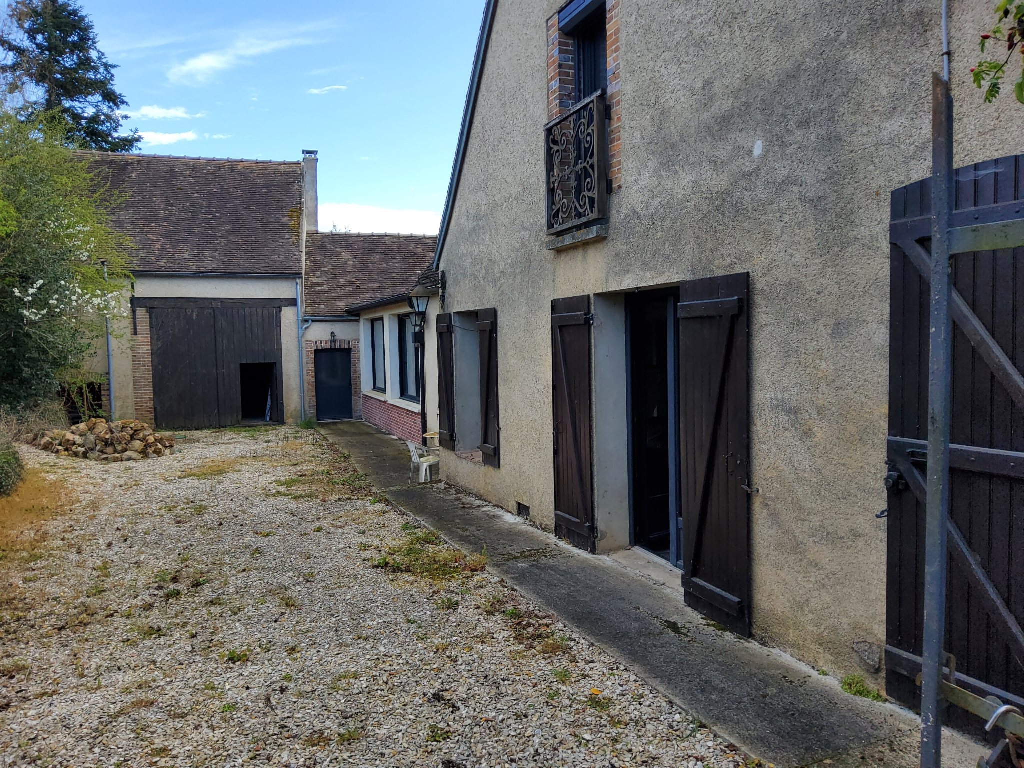 Saint-Sérotin